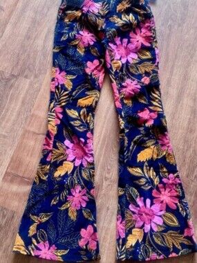DISO!! FREE PEOPLE CORDUROY FLORAL PRINT PENNY PULL ON 27